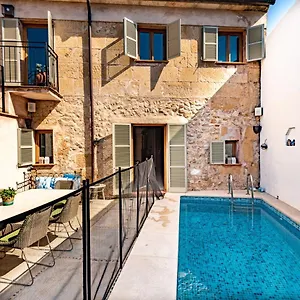 Albuqassim A Modern Townhouse In Pollensa, With Heated Pool Pollenca