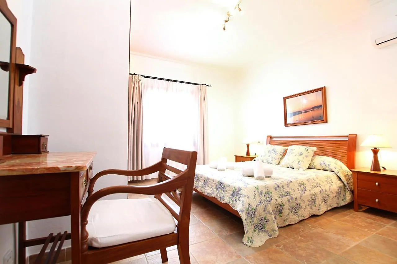 Villa Rico Pollenca 0*,